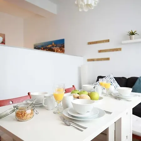 Lägenhet Nuevo Estudio Centro Sevilla. Ac/wifi Castellar 56 *